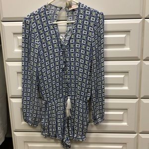 Long sleeved patterned romper